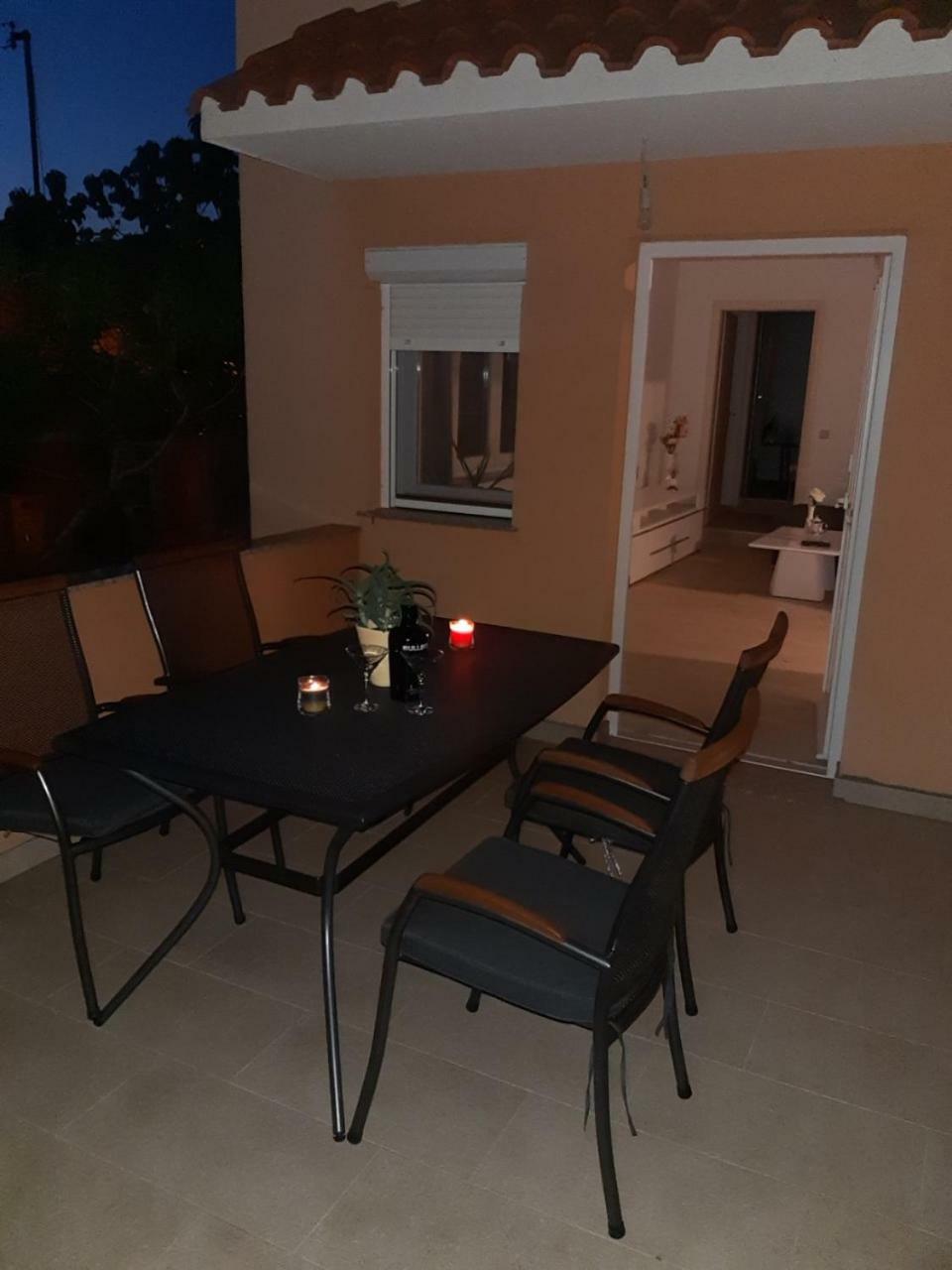 Lanelu Apartman Rogoznica  Exterior foto