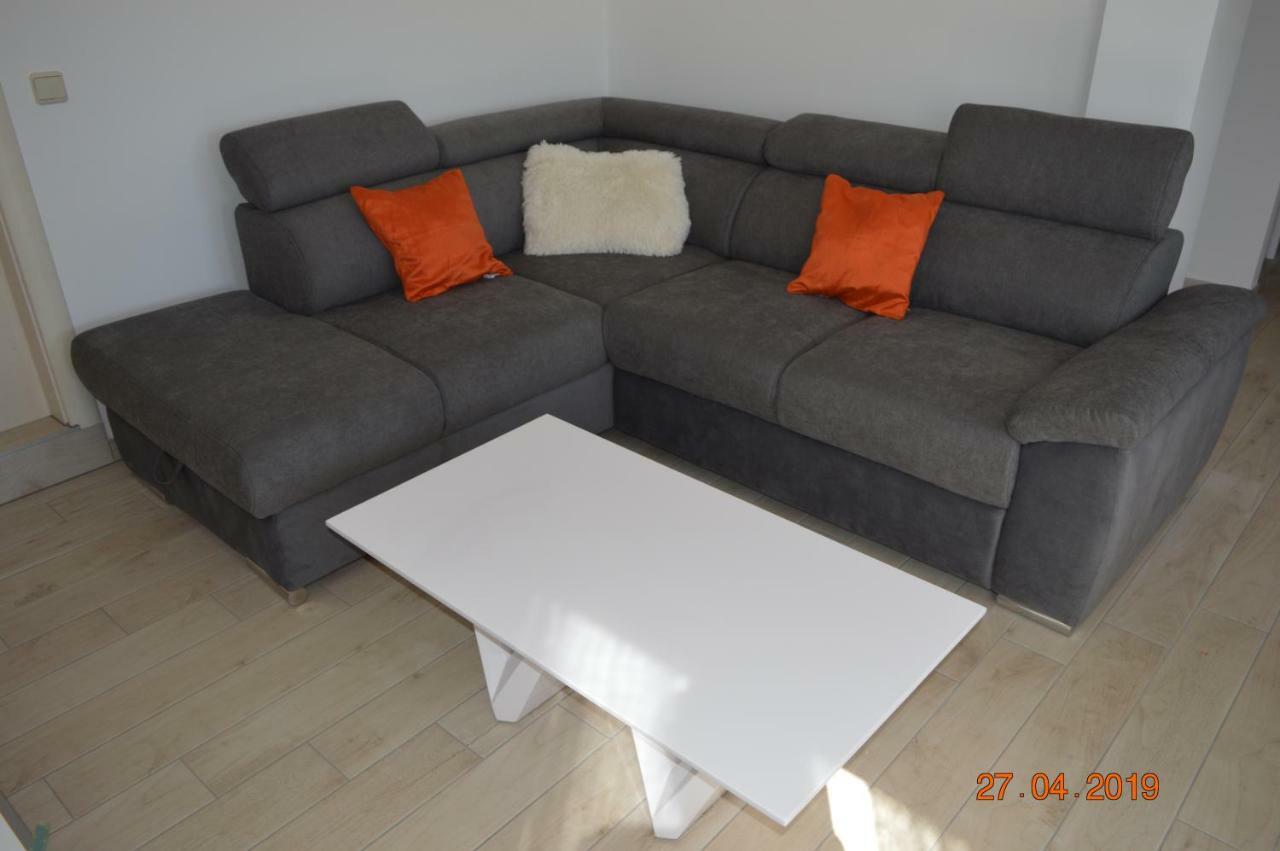 Lanelu Apartman Rogoznica  Exterior foto